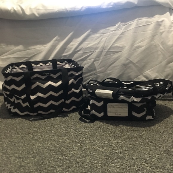Thirty One Perfect Potluck 3pc Set Thermal Chevron - Picture 7 of 7